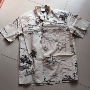 Beige Hawaiian Print Short Sleeve Shirt